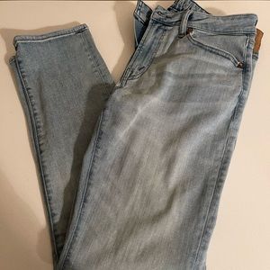 American Eagle - 32x30 Slim fit jeans